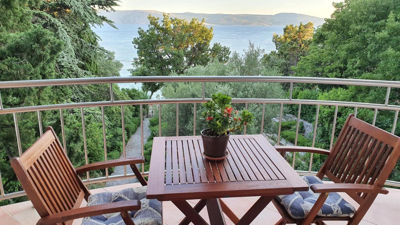 Sea Side Apartments 4* Novi Vinodolski Buitenkant foto