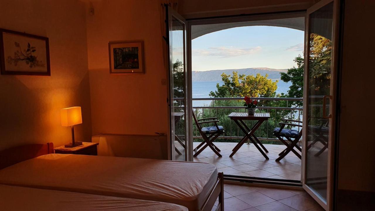Sea Side Apartments 4* Novi Vinodolski Buitenkant foto