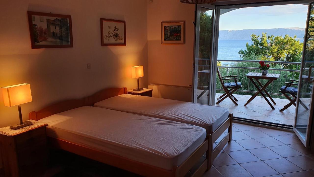 Sea Side Apartments 4* Novi Vinodolski Buitenkant foto