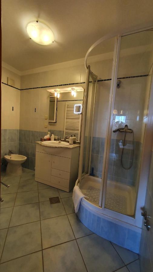 Sea Side Apartments 4* Novi Vinodolski Buitenkant foto
