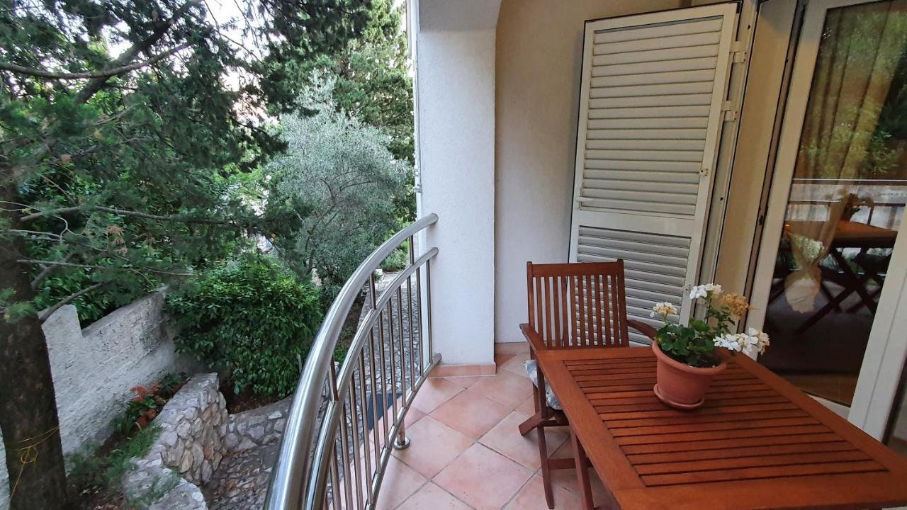 Sea Side Apartments 4* Novi Vinodolski Buitenkant foto