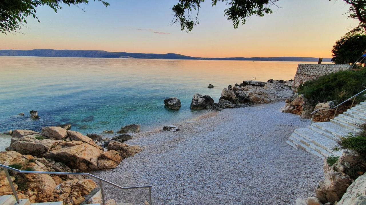 Sea Side Apartments 4* Novi Vinodolski Buitenkant foto